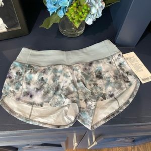 Lulu Speed Up Short